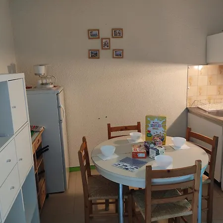 Apartment - T2 Alcove 4/5 Pers, Piscine, Parking, Proche - Fr-1-796-61 Gruissan