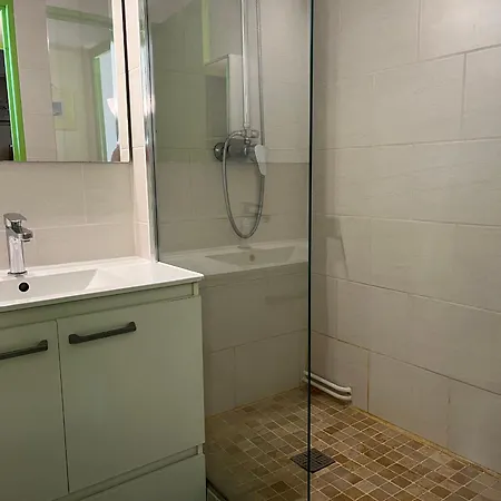 - T2 Alcove 4/5 Pers, Piscine, Parking, Proche - Fr-1-796-61 * Gruissan